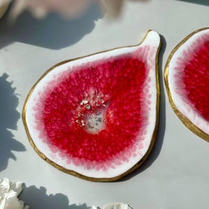Fig Shape Resin Coasters | Pink Red Fruit-Inspired Epoxy Drink Coaster | Handmade Gift for Her | Unique Table Decor | Summer Home Accent